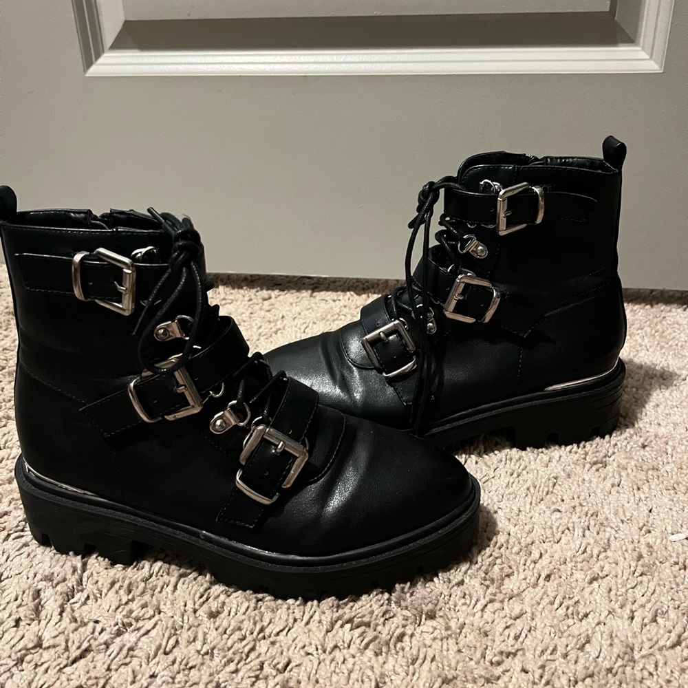 RAID combat boots